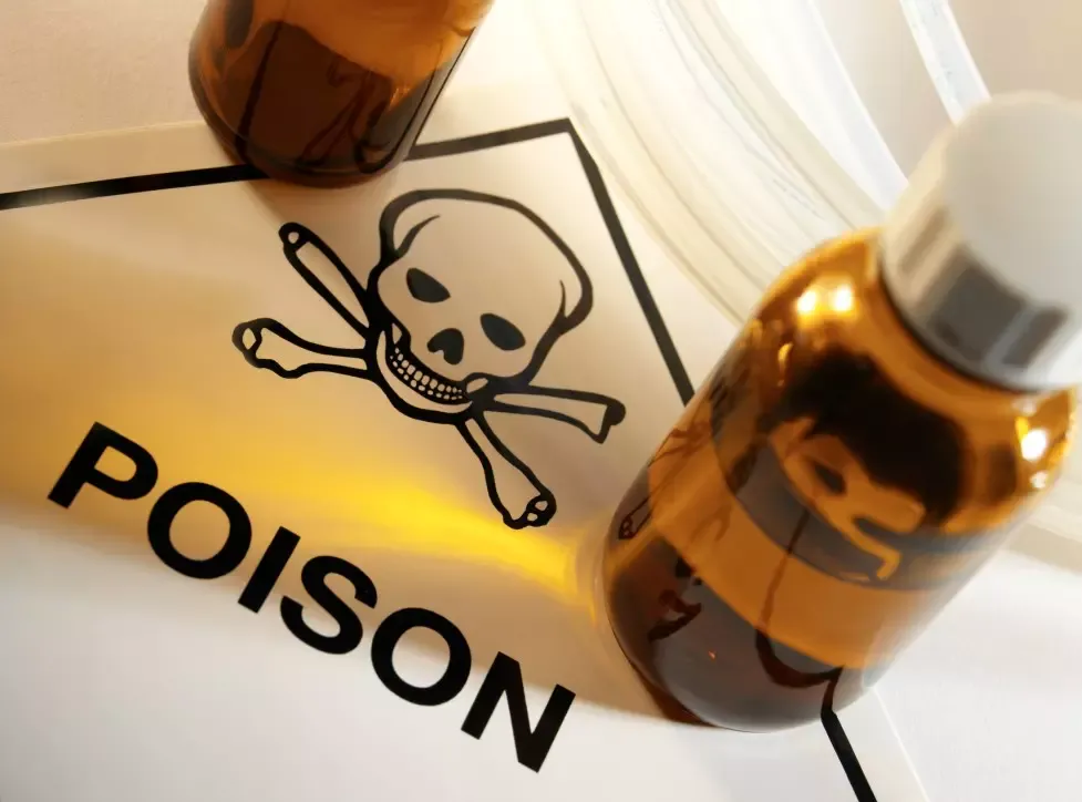 poison-bottles-pest-control